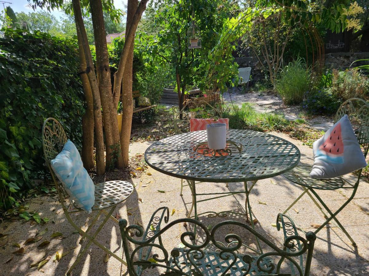 Chez Nous Dans Notre Petit Jardin Apartment Montpellier Luaran gambar